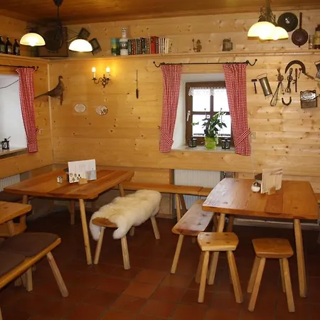 Almberghutte Apartment *